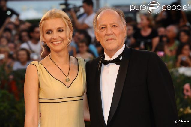 Werner Herzog et sa femme lors de la présentation du film Bad Lieutenant : Port of Call New Orleans à Venise le 4 septembre 2009 