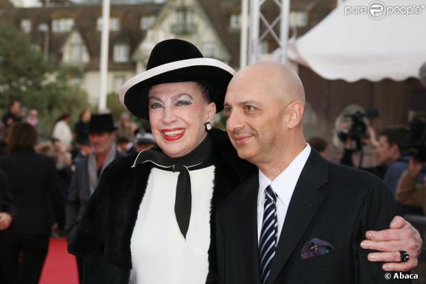 Geneviève de Fontenay et son fils Xavier lors de la cérémonie d'ouverture du Festival de Deauville le 4 septembre 2009
