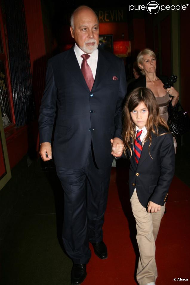 René et son fils René-Charles (avec les cheveux longs) en 2008