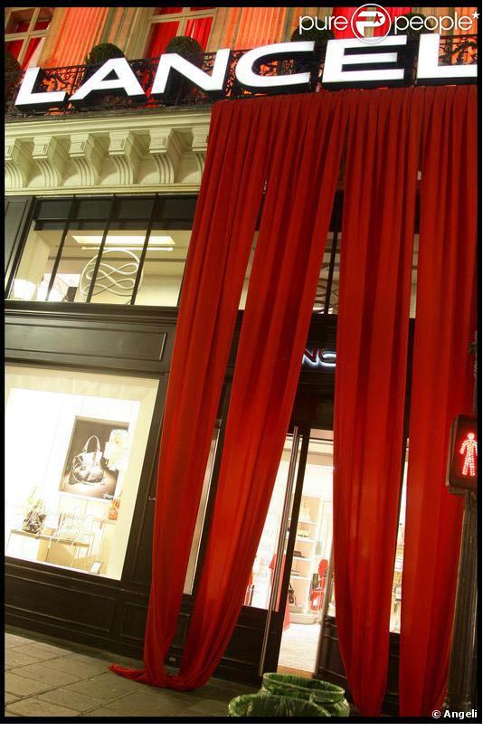 L'exposition Lancel en partenariat avec le Studio Harcourt. 08/09/09