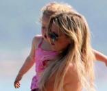Geri Halliwell en vacances à St-Tropez avec sa fille Bluebell et son boyfriend