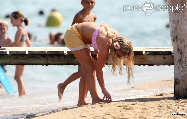 Geri Halliwell en vacances à St-Tropez avec sa fille Bluebell et son boyfriend