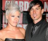 Pink avec son mari Carey Hart aux MTV Video Music Awards 2009
