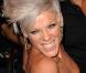 Pink dans une version vertigineuse de  Sober , aux MTV VMA 2009 !