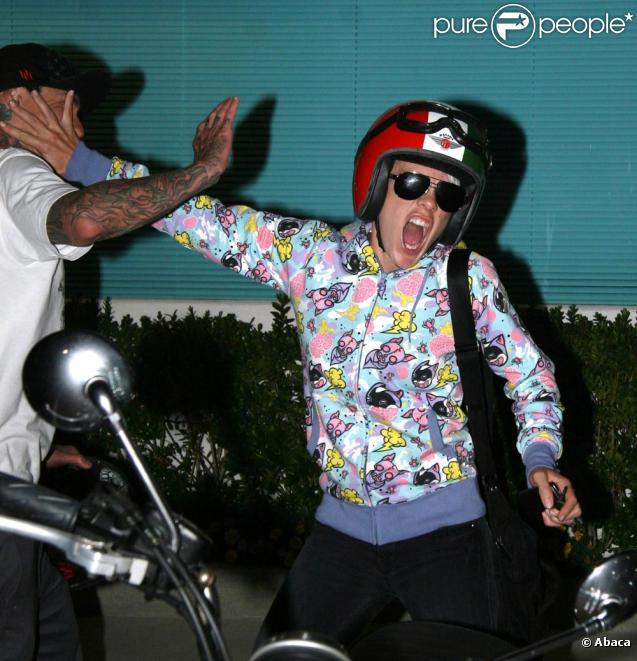 Pink et son mari Carey Hart en pleine pause tendresse à Malibu
