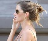 Gisele Bündchen dans les rues de Boston avec son joli ventre arrondi le 24/09/09