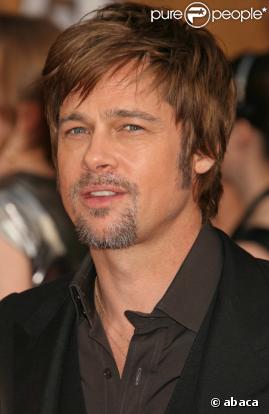 Brad Pitt en panne au pays d'Alice...