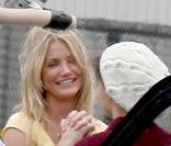Cameron Diaz sur le tournage de Wichita le 30 septembre 2009 à Boston : Katie Holmes lui rend visite 