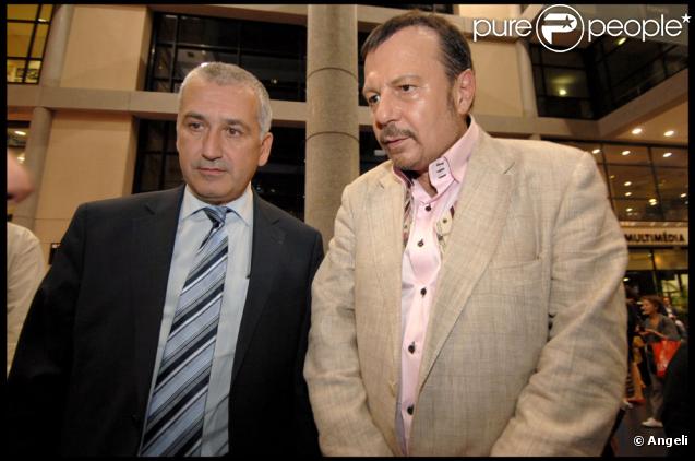 Jean-Christophe Baguet (député-maire de Boulogne) et Heni-Jean Servat à l'exposition 