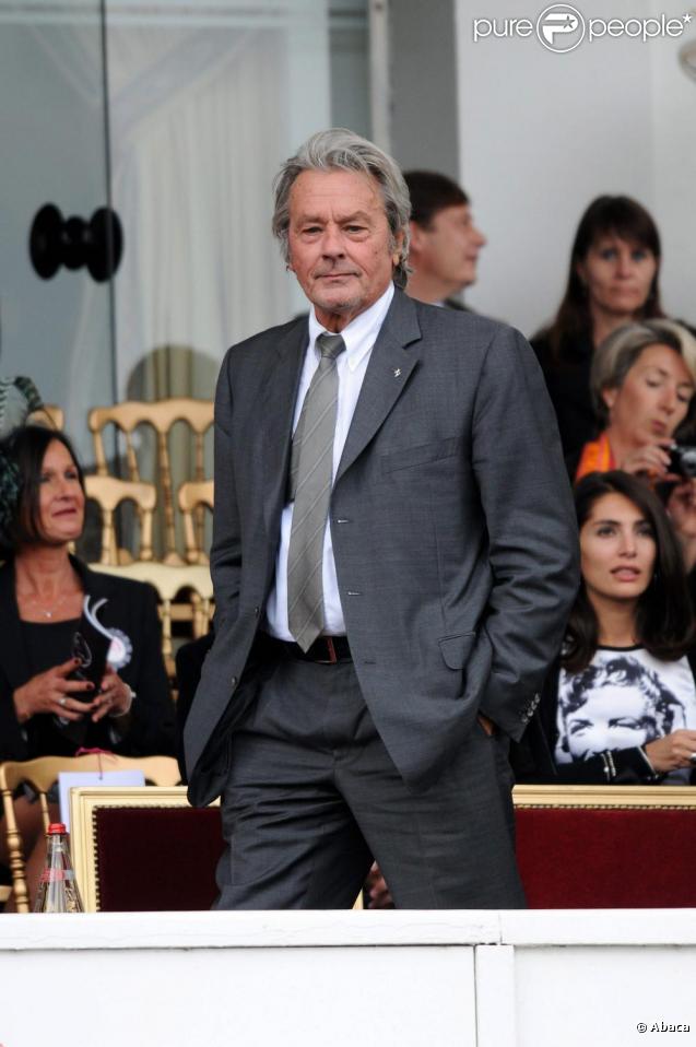 Alain Delon au Qatar Prix de l'Arc de triomphe. 04/10/09