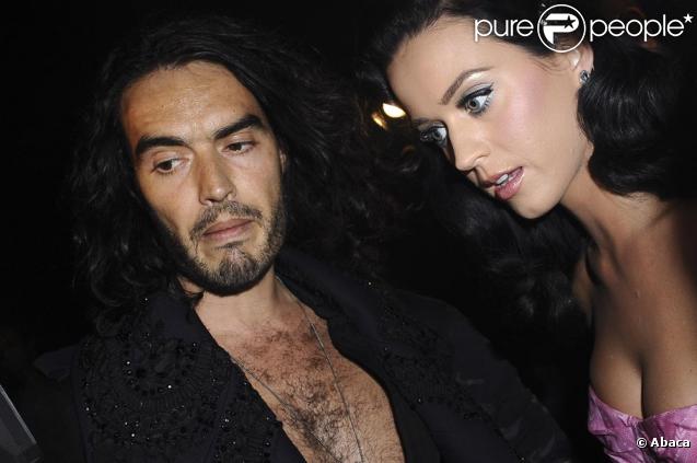 Katy Perry et Russell Brand en amoureux au défilé Galliano