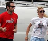 David Duchovny et sa femme Tea Leoni joggent dans les rues de New-York !