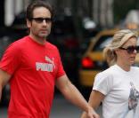 David Duchovny et sa femme Tea Leoni joggent dans les rues de New-York !