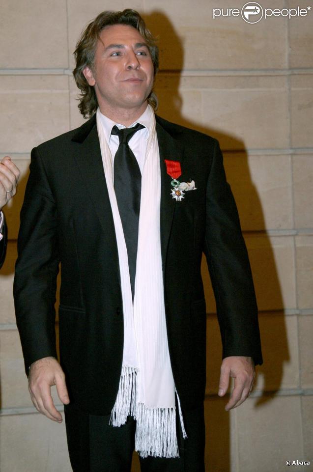 Roberto Alagna décoré par Nicolas Sarkozy