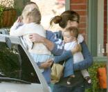 Jennifer Garner et ses filles Violet et Seraphina à Boston (11 octobre 2009)