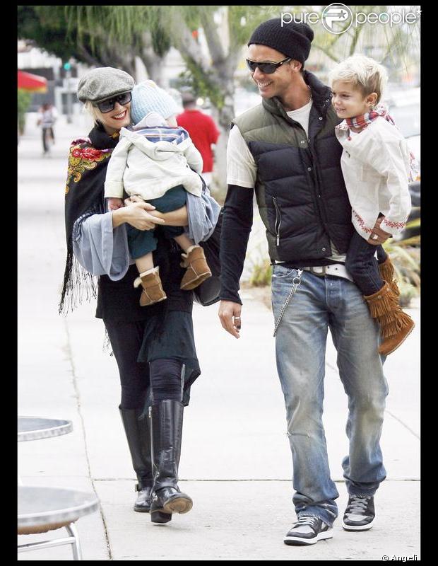 Gwen Stefani, son mari Gavin et ses fils à Hollywood le 11 octobre 2009