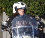 Le roi Abdullah II, époux de Rania de Jordanie, joue au biker avec ses amis, à Bordeaux, en France ! Vroum !