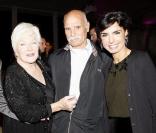 Line Renaud, Rachida Dati et le papa et la soeur de l'ex-ministre de la Justice sont au dîner organisé par C'est à vous, au profit de la Fondation des Hôpitaux de Paris-Hôpitaux de France. 14/10/09