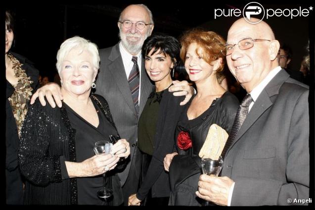 Line Renaud, Jean-Pierre Marielle, Rachida Dati, Agathe Natanson et Michel Boucau au dîner organisé par 