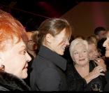 Régine, Lorie, Line Renaud et Bernadette Chirac au dîner organisé par 