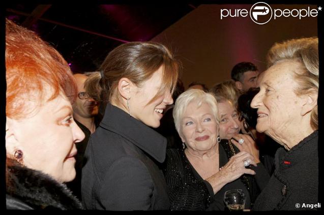 Régine, Lorie, Line Renaud et Bernadette Chirac au dîner organisé par 
