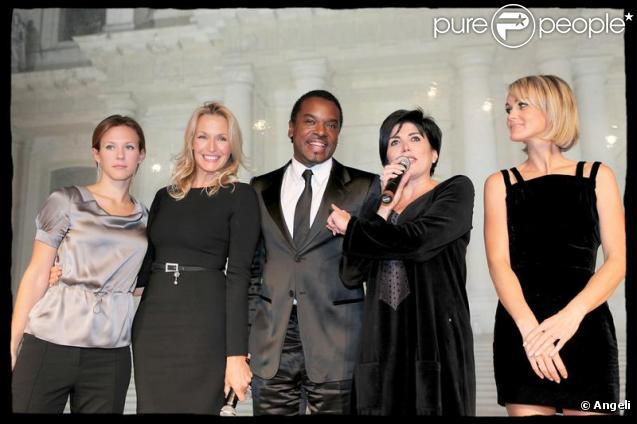 Lorie, Estelle Lefébure, Anthony Kavanagh, Liane Foly et Laeticia Hallyday au dîner organisé par 