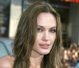 Angelina Jolie 