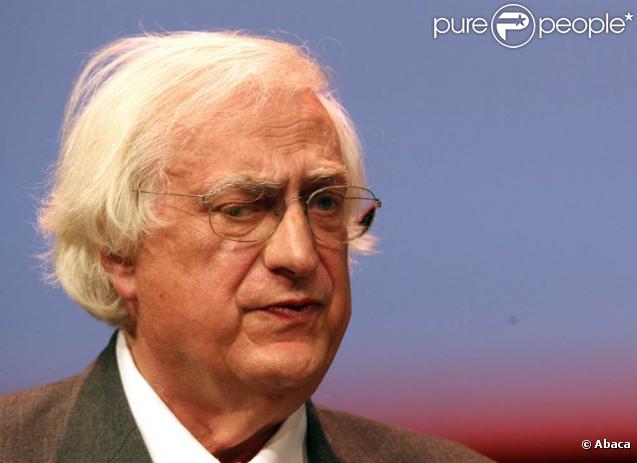 Bertrand Tavernier a remis le 17 octobre 2009 le premier prix Lumière à Clint Eastwood 