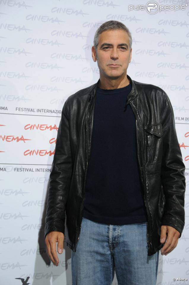 George Clooney lors du 4e Festival du film international de Rome le 17 octobre 2009 pour la présentation de Up in the Air : le traditionnel photocall 
