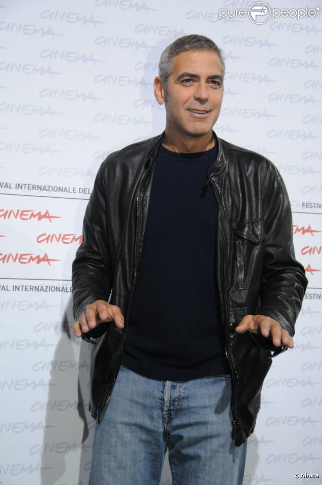 George Clooney lors du 4e Festival du film international de Rome le 17 octobre 2009 pour la présentation de Up in the Air : le traditionnel photocall 