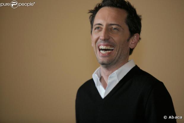 Gad Elmaleh mort de rire