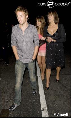 Jenson Button à la sortie du Jalouse club, le 21 octobre 2009 à Londres !