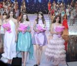 Les quatre finalistes du concours Elite Model Look 2009, le 18/10/09 en Chine.