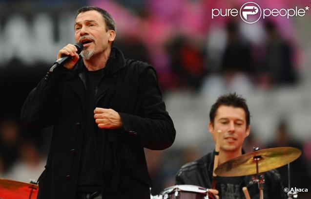 Florent Pagny a chanté avant le match Perpignan-Stade Français, au stade de France, le 24 octobre 2009.
