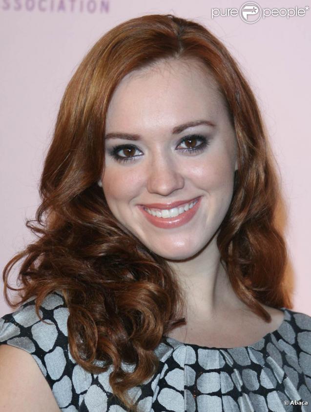 La comédienne Andrea Bowen, à l'occasion du 20e anniversaire de l'Environmental Media Association, qui s'est tenu aux Studios Paramount d'Hollywood, à Los Angeles, le 25 octobre 2009 !