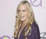 La mystérieuse Daryl Hannah, à l'occasion du 20e anniversaire de l'Environmental Media Association, qui s'est tenu aux Studios Paramount d'Hollywood, à Los Angeles, le 25 octobre 2009 !