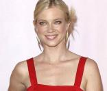 La belle Amy Smart, à l'occasion du 20e anniversaire de l'Environmental Media Association, qui s'est tenu aux Studios Paramount d'Hollywood, à Los Angeles, le 25 octobre 2009 !