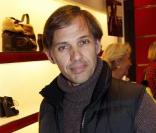 Paul Belmondo, à l'occasion de la signature du livre de Dennis Hopper -  Photographs 1961/1967  - et de la présentation des chaussures customisées par la star, dans la boutique Hogan, à Paris, le 22 octobre 2009 !