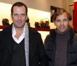 Chistian Vadim et Paul Belmondo, à l'occasion de la signature du livre de Dennis Hopper -  Photographs 1961/1967  - et de la présentation des chaussures customisées par la star, dans la boutique Hogan, à Paris, le 22 octobre 2009 !