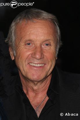 Yves Rénier