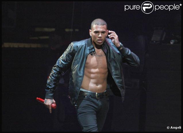 Chris Brown s'est produit dans le New Jersey le 27 octobre 2009