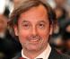  S"il était indiscipliné sur le plateau de On a tout essayé, à l"école, Christophe Alévêque était pire ! Mais après s"y être mis à deux fois pour obtenir son bac, il entre en prépa commerce et sortira premier au concours de l"ESC Paris ! 