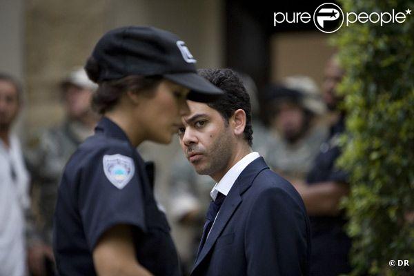 Mélanie Doutey et Manu Payet dans le film RTT