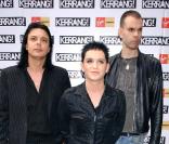 Le groupe Placebo, aux MTV Europe Music Awards à Berlin, le 5 novembre 2009, nominé dans la catégorie Meilleur artiste ou groupe alternatif. 