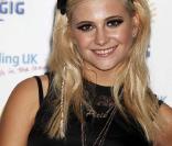 Quant à Pixie Lott, sera-t-elle l'heureuse élue de la catégorie Meilleur artiste MTV Push ? 