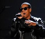 Jay-Z sur la scène des MTV EMA 2009, où il a interprêté son nouveau single,  Empire State of Mind , le 4 novembre 2009