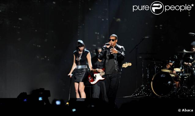 Jay-Z sur la scène des MTV EMA 2009, où il a interprêté son nouveau single,  Empire State of Mind , le 4 novembre 2009