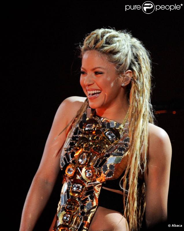 Shakira (que Beyoncé adore) au MTV EMA 2009, le 4 novembre 2009