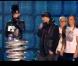 Tokio Hotel reçoit le prix du Meilleur groupe, lors de la cérémonie des MTV European Music Awards 2009.