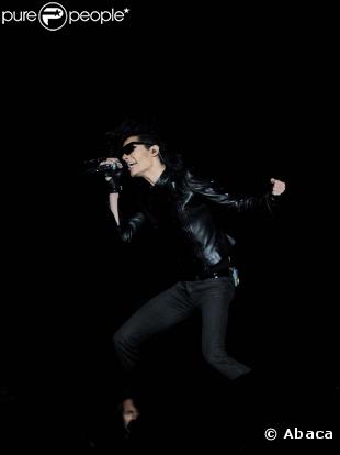 Les Tokio Hotel ont mis le feu à la scène de la O2 World Arena de Berlin pour les MTV EMA's 2009.